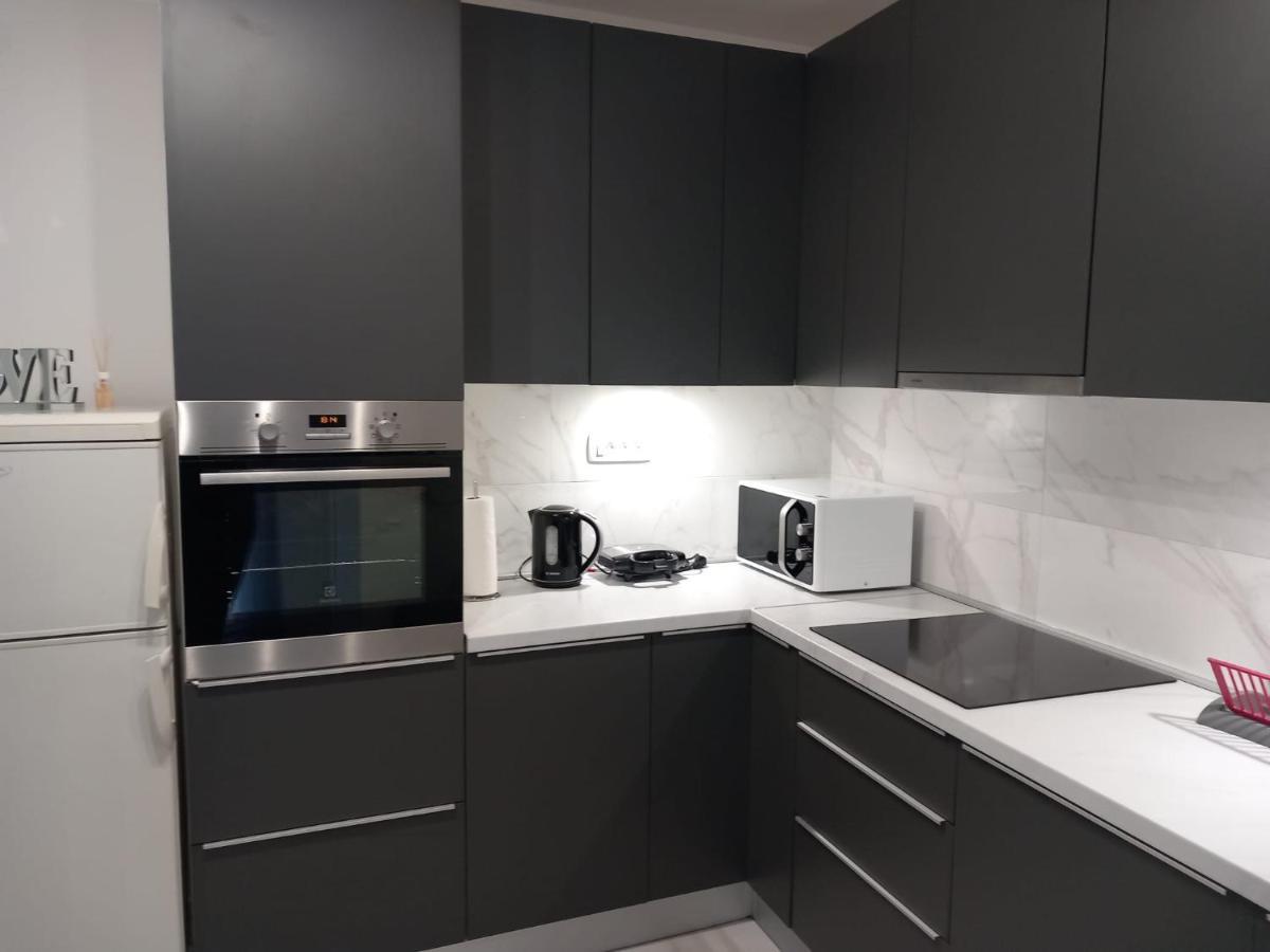 City Apartment Domagoj Омиш Экстерьер фото